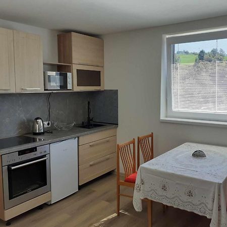 Apartmanovy Dum Terka ซาซริวา ภายนอก รูปภาพ