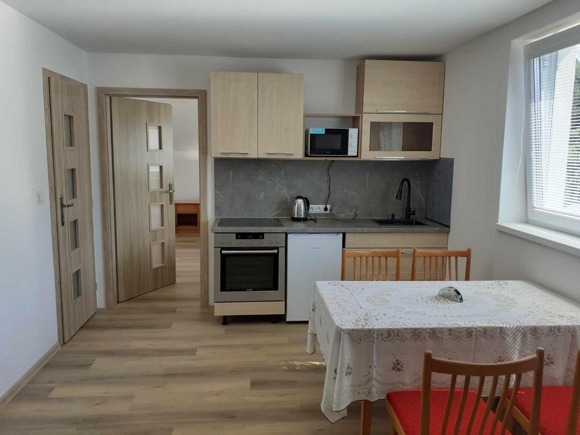Apartmanovy Dum Terka ซาซริวา ภายนอก รูปภาพ